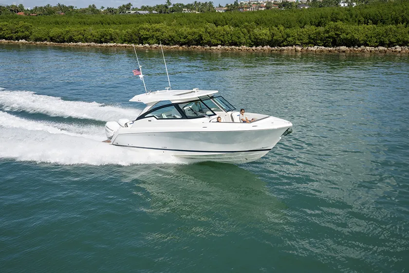 Kelly's Port Added To Dealer Network | Tiara Yachts