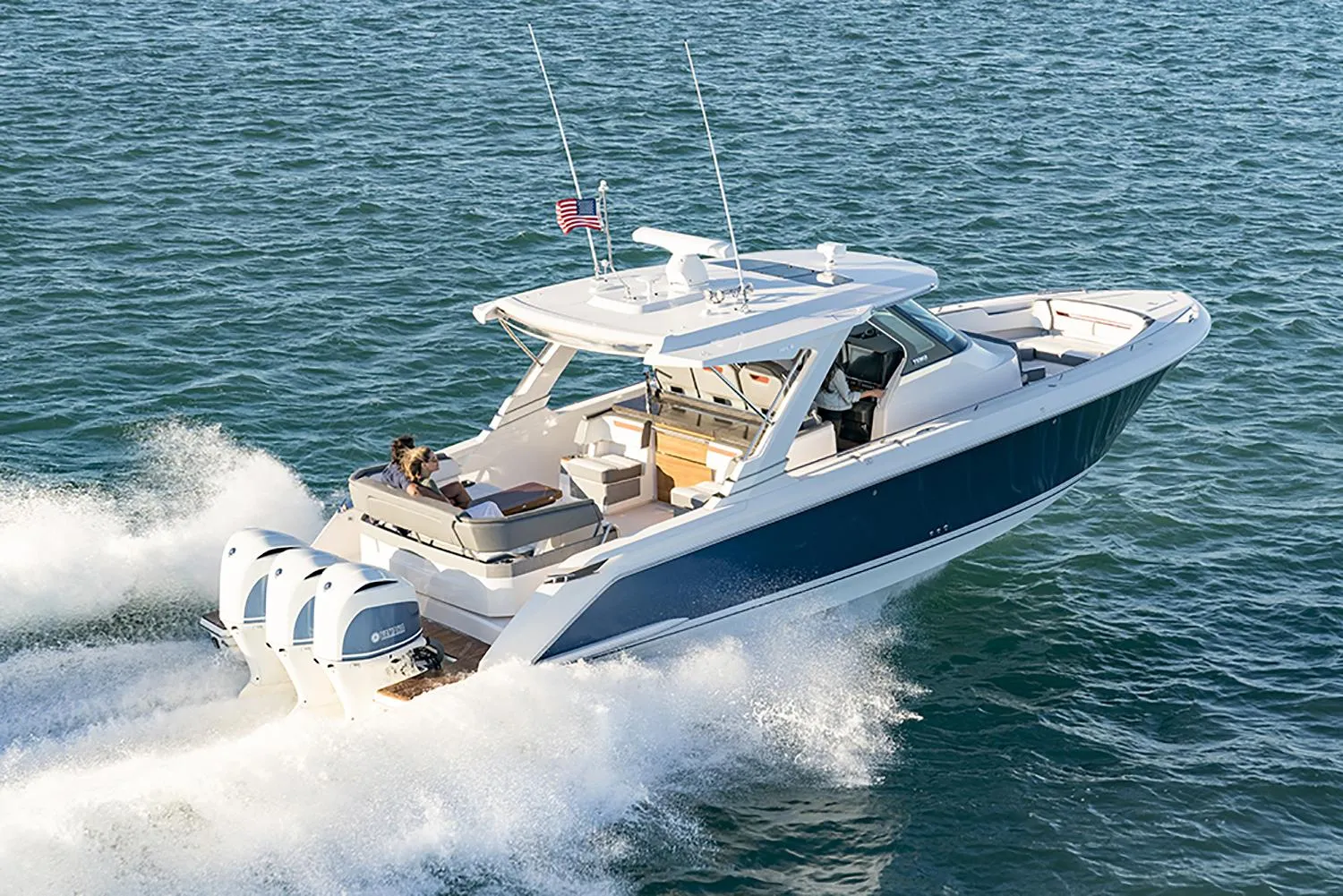 38 LS Named Top Product By Boating Industry Magazine