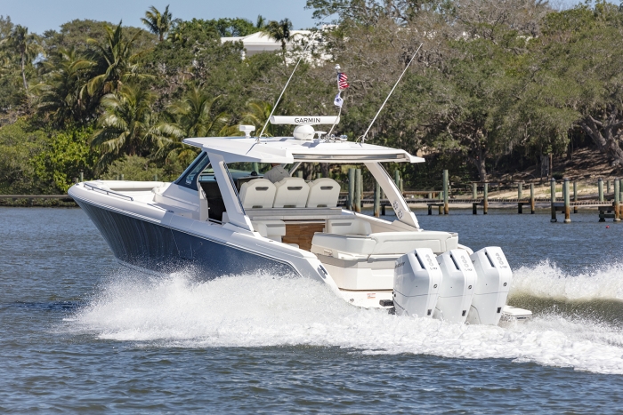 Tiara Yachts 38 LS | Propulsion Package: Triple Mercury 400 Verado V10