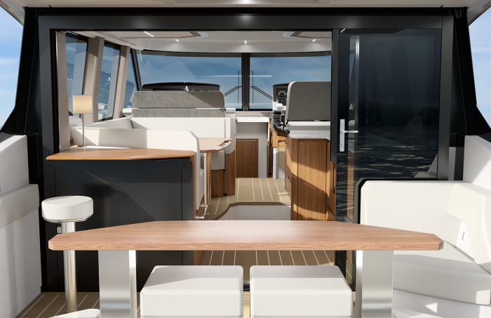 Tiara Yachts EX 54 | Two-Panel Glass Door with Disappearing Bulkhead