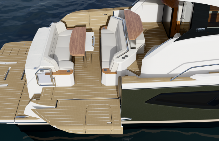 Tiara Yachts EX 54 | Aft Lounge Module and Deployed Terrace