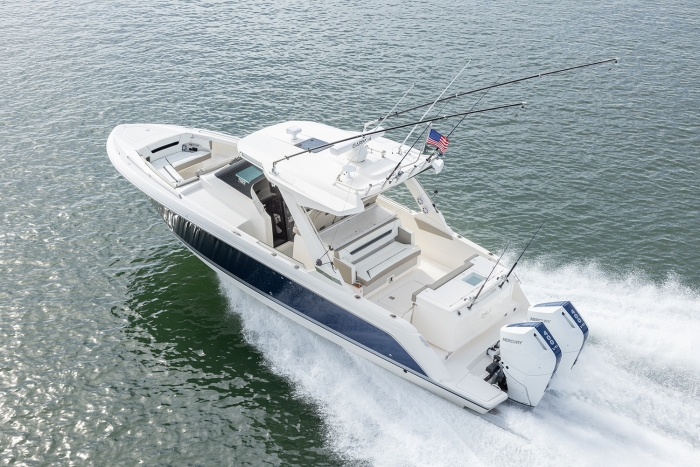 Tiara Yachts 34 LS | Engine Package: Mercury 400 V10s