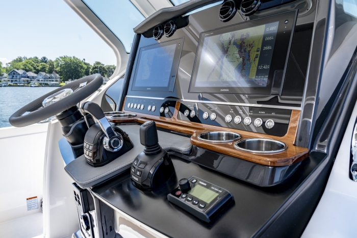 Helm Console