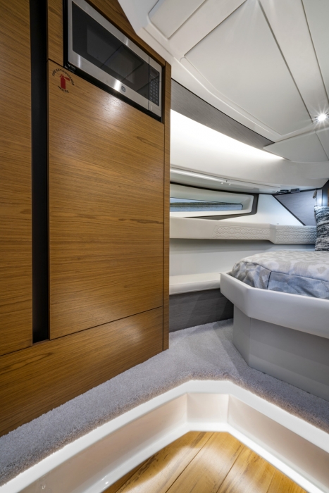 Tiara Yachts 43 LE | Portside Cabinet and Microwave