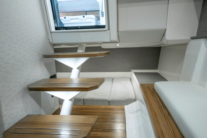 Cabim stairs and mid-cabin berth