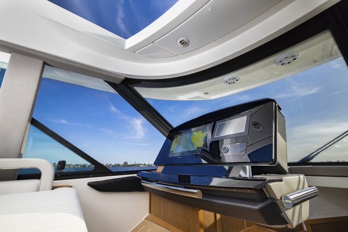 Tiara Yachts EX 54 | Companion Helm Station