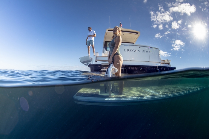 Tiara Yachts EX 60 | Hydraulic Swim Platform