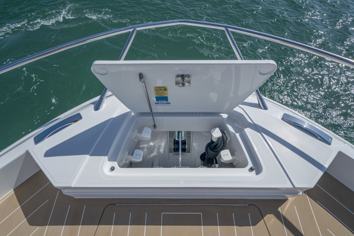Tiara Yachts EX 60 | Anchor Locker
