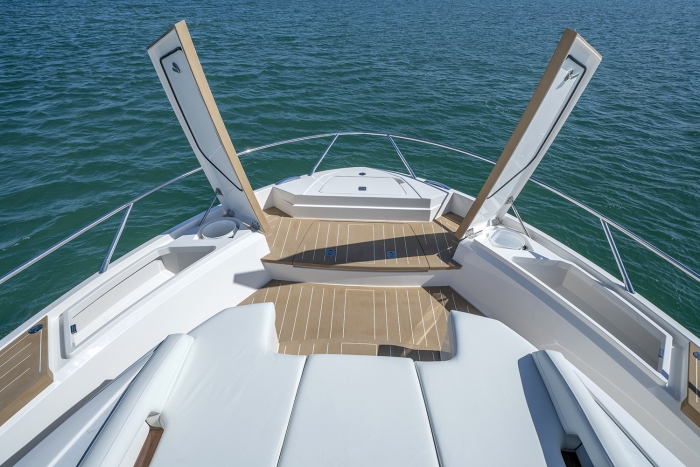 Tiara Yachts EX 60 | designated bow storage